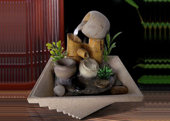 Porcellana piccolo dell'interno della fontana da tavolo di 17.2cm fornitore