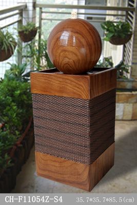 Fontana di legno accesa fatta a mano di effetto del rattan fornitore