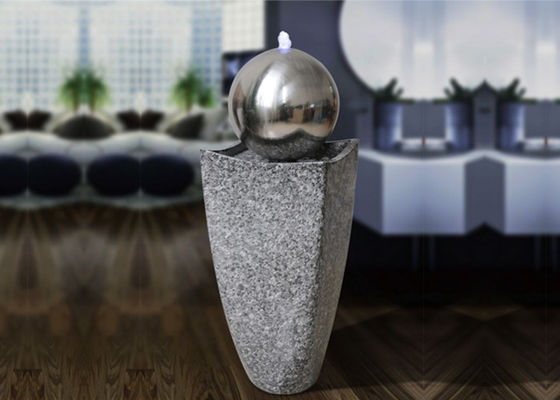 Caratteristica moderna dell'acqua della palla dell'acciaio inossidabile di Waterscape fornitore