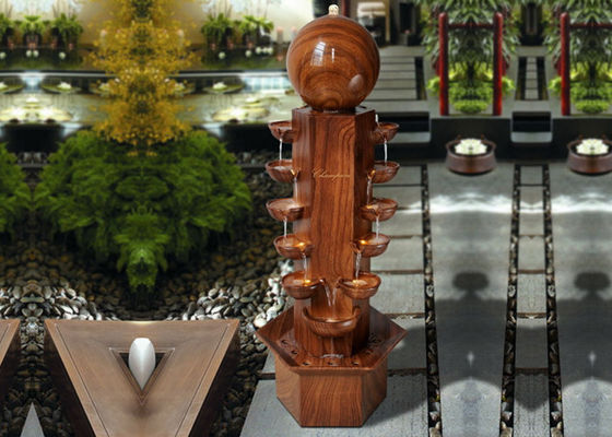 Le multi tazze Handcraft le piccole caratteristiche dell'acqua del giardino fornitore