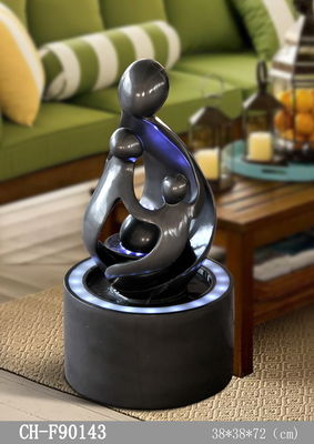 La caratteristica solare dell'acqua di H72CM accende Grey Couple With Candle lucido fornitore